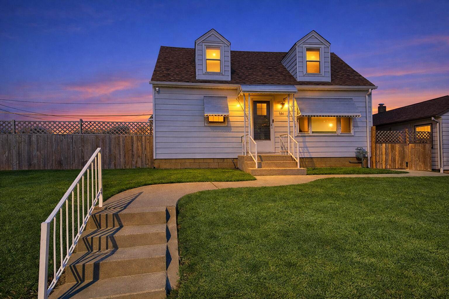 922 West Eden Pl, Milwaukee, WI 53221