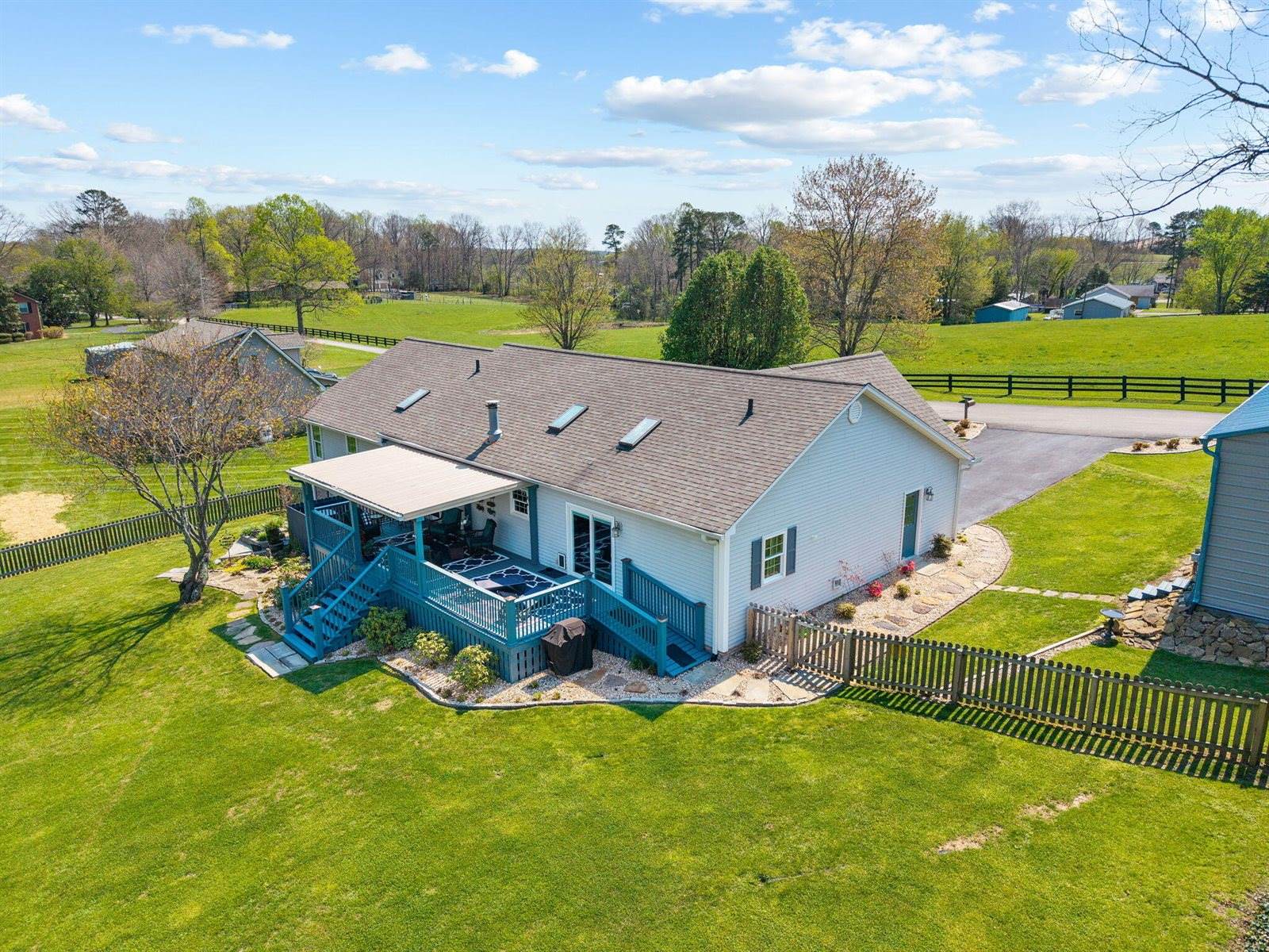 14 Brookview Lane, London, KY 40744