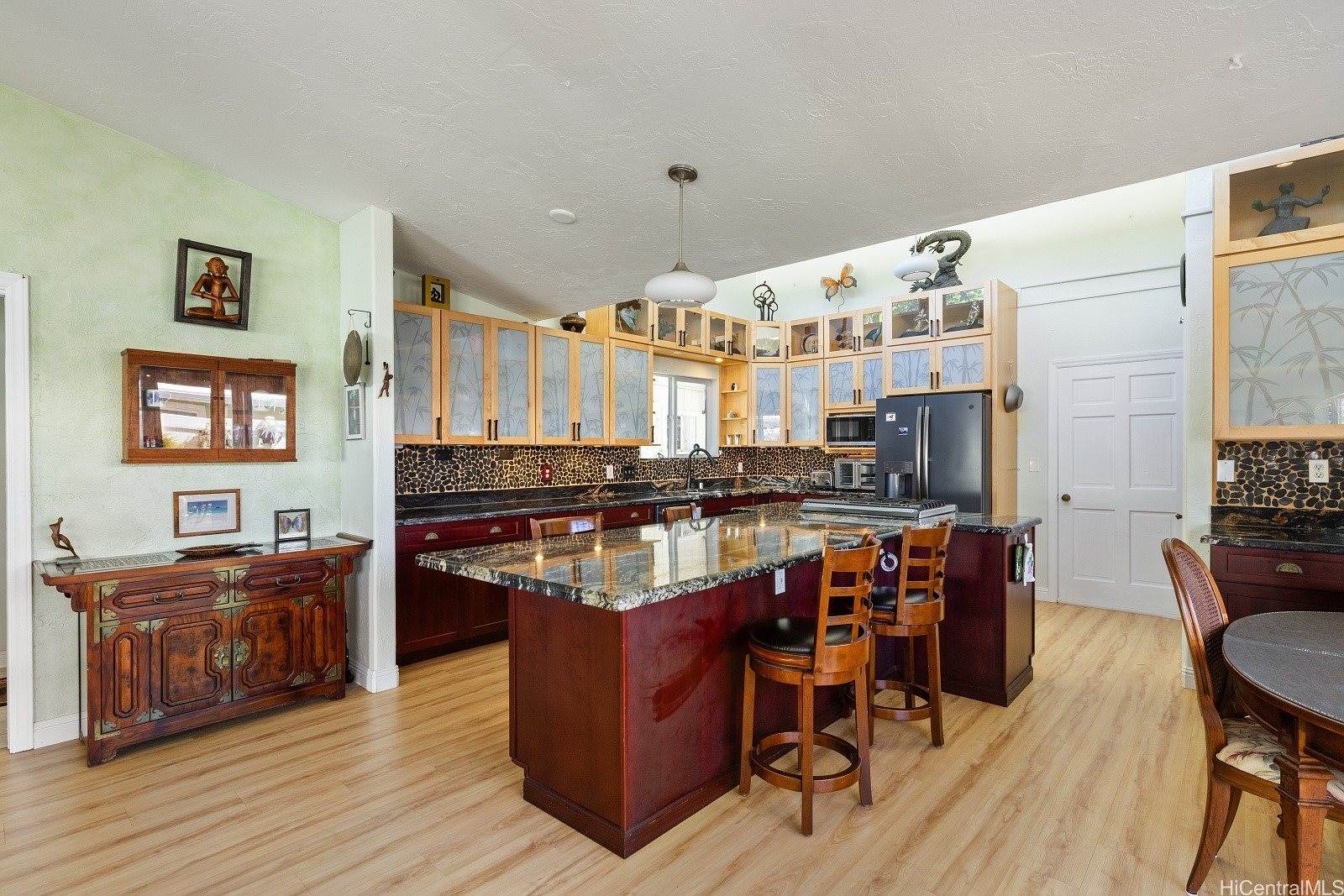 589 Iana Street, Kailua, HI 96734