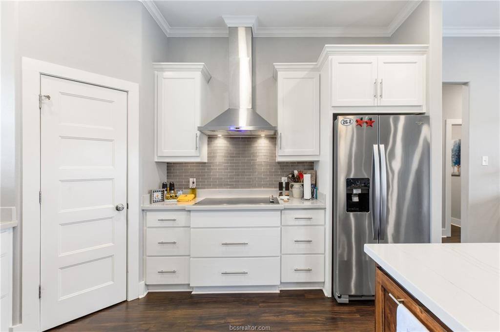 928 Azalea Drive, Franklin, TX 77856