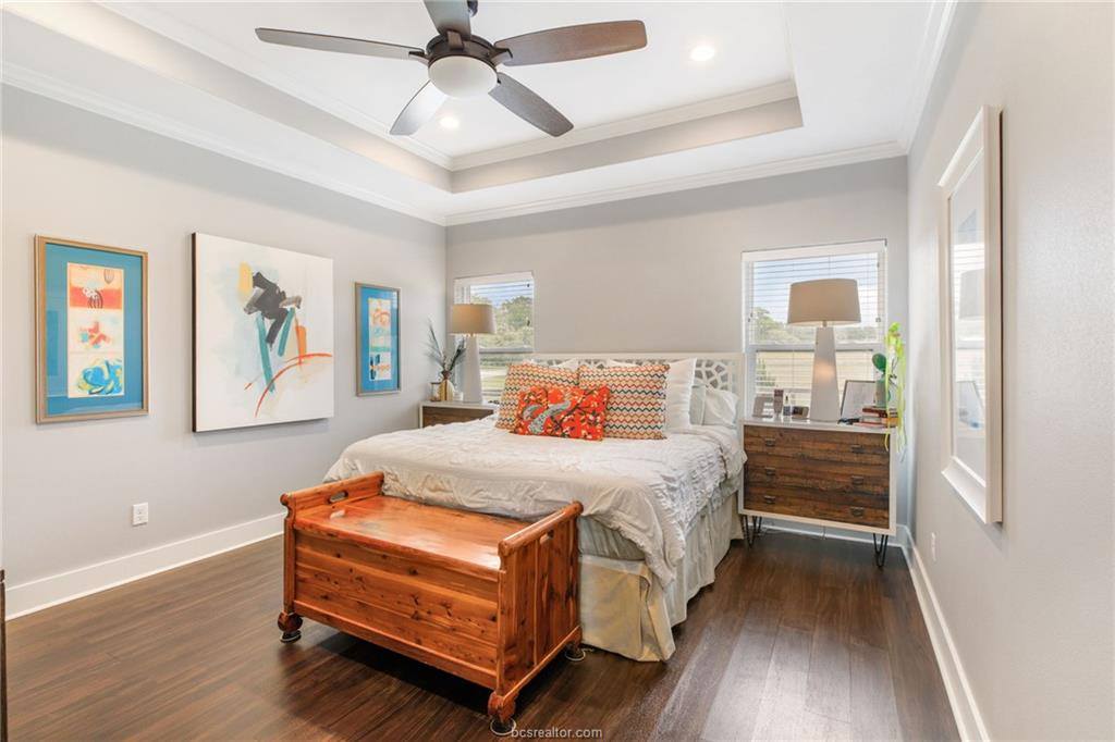 928 Azalea Drive, Franklin, TX 77856