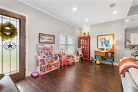 928 Azalea Drive, Franklin, TX 77856