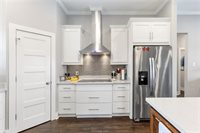 928 Azalea Drive, Franklin, TX 77856