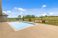 928 Azalea Drive, Franklin, TX 77856