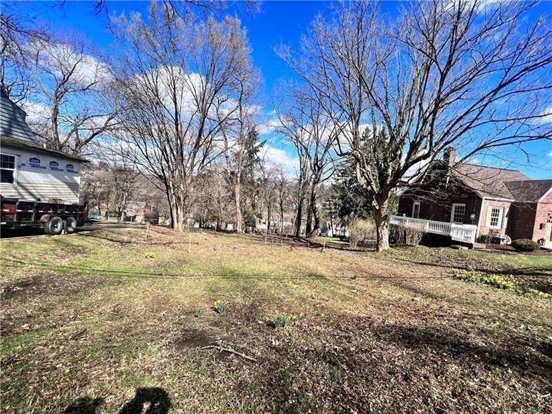 2302 Longcrest Ave., Bethel Park, PA 15102