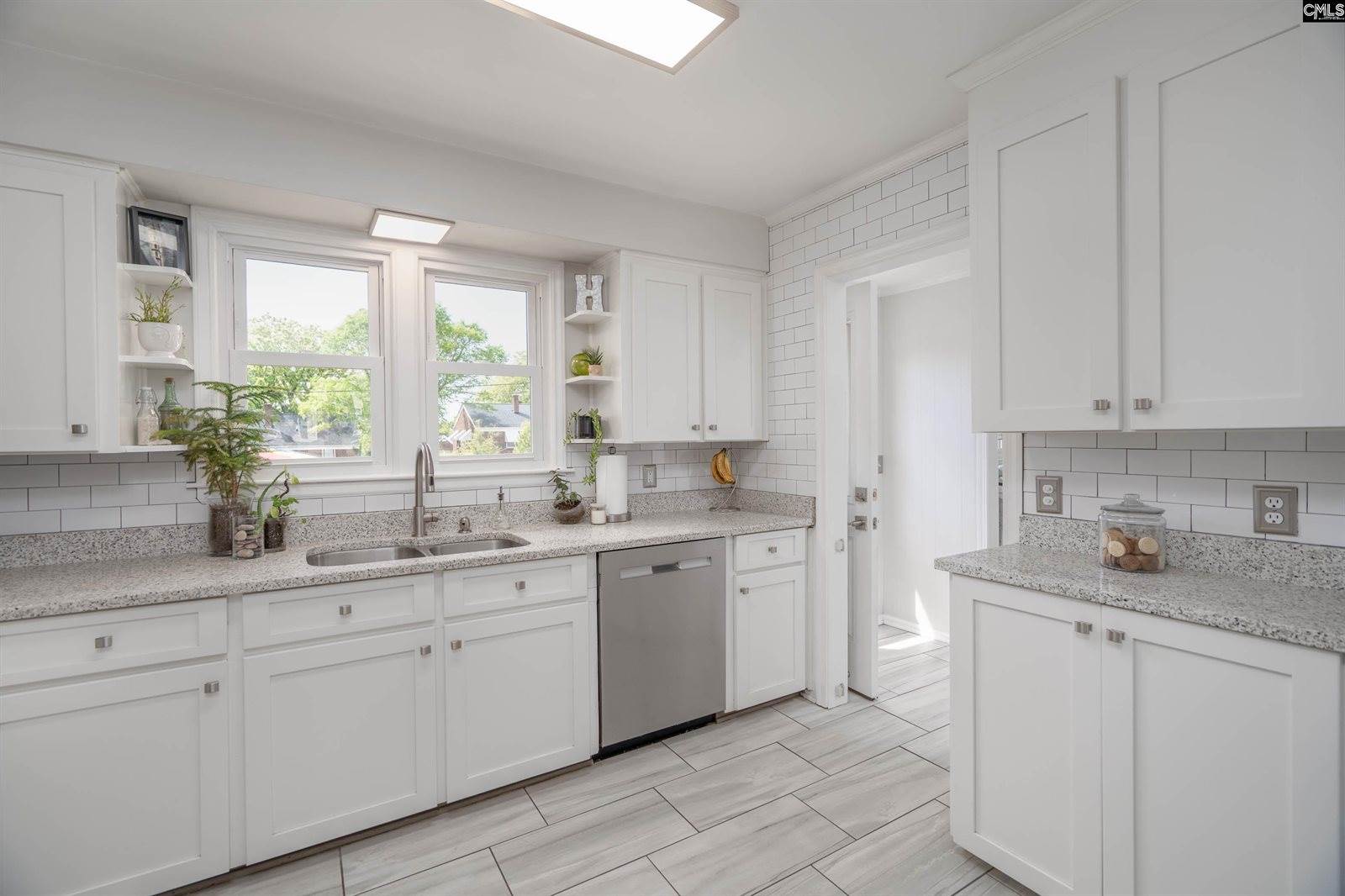 1605 B, West Columbia, SC 29169