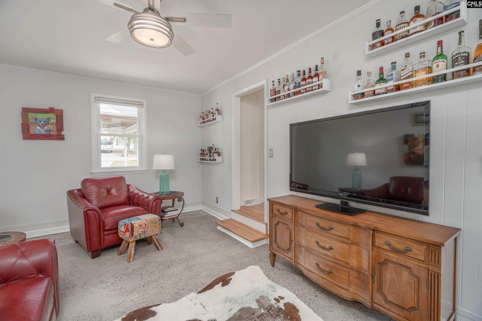 1605 B, West Columbia, SC 29169