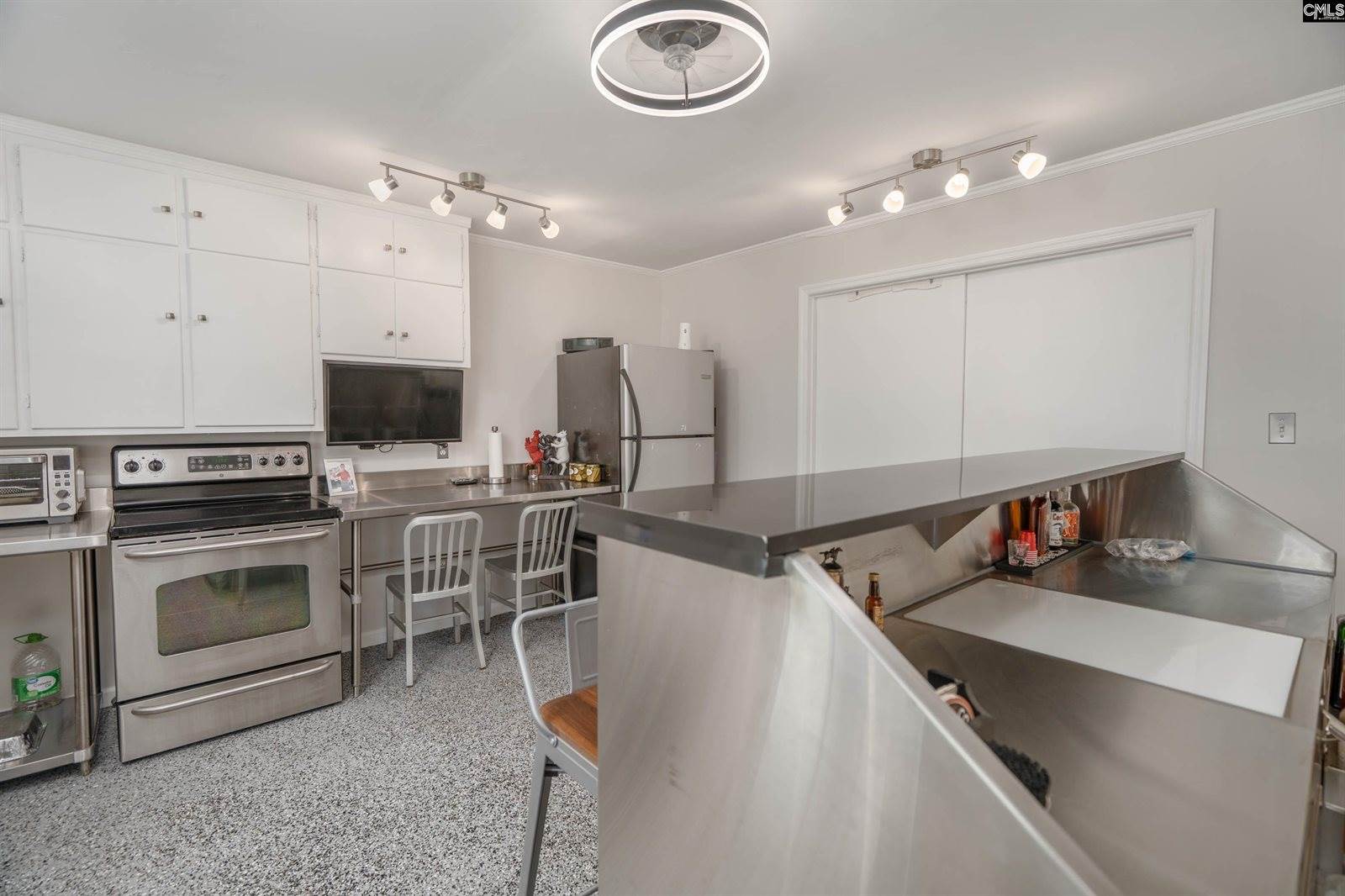 1605 B, West Columbia, SC 29169