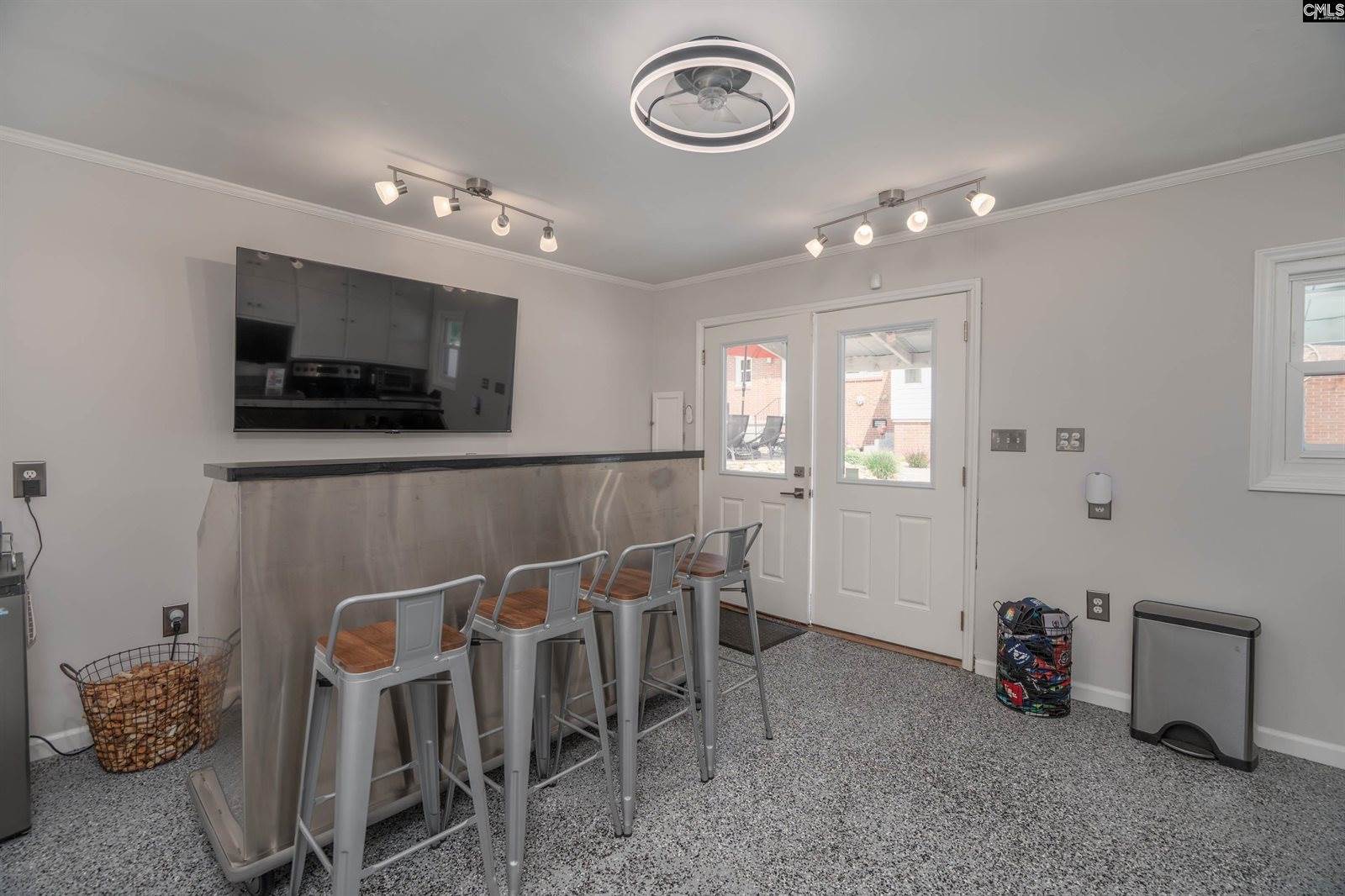 1605 B, West Columbia, SC 29169