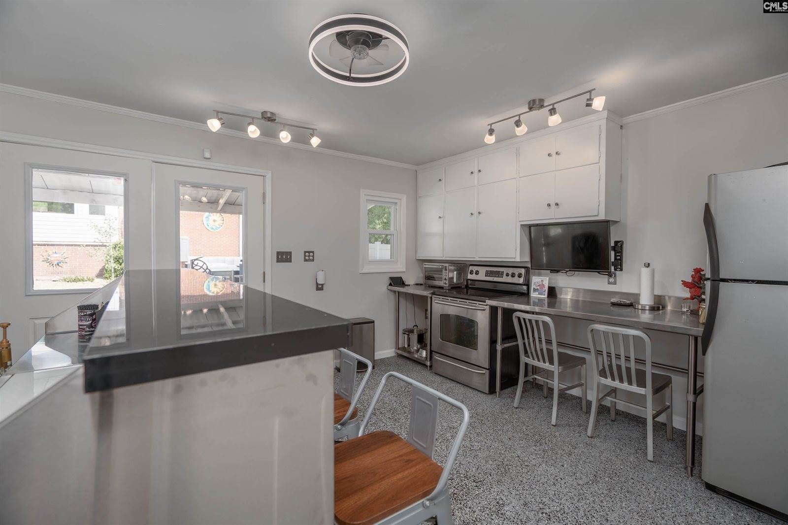 1605 B, West Columbia, SC 29169