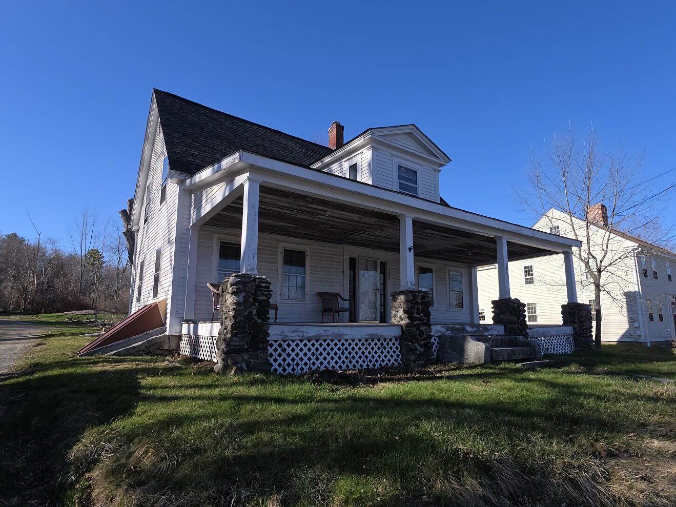 345 South Main Street, Winterport, ME 04496