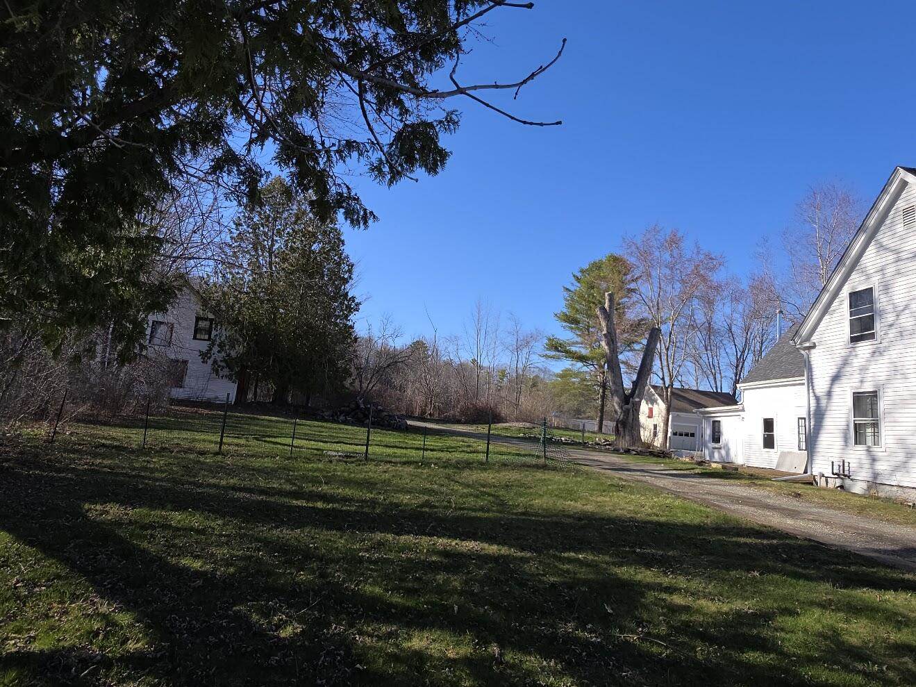 345 South Main Street, Winterport, ME 04496