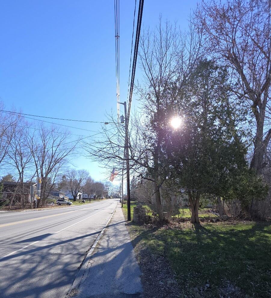 345 South Main Street, Winterport, ME 04496