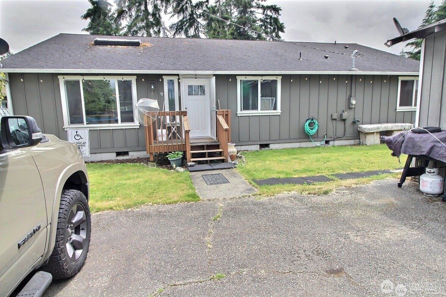 774 132nd Street South, Tacoma, WA 98444
