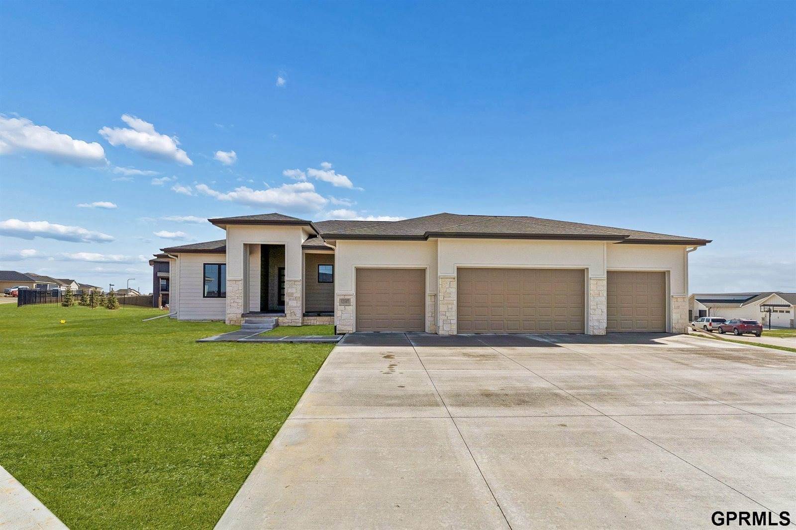 5705 North 197 Avenue, Elkhorn, NE 68022