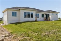 5705 North 197 Avenue, Elkhorn, NE 68022