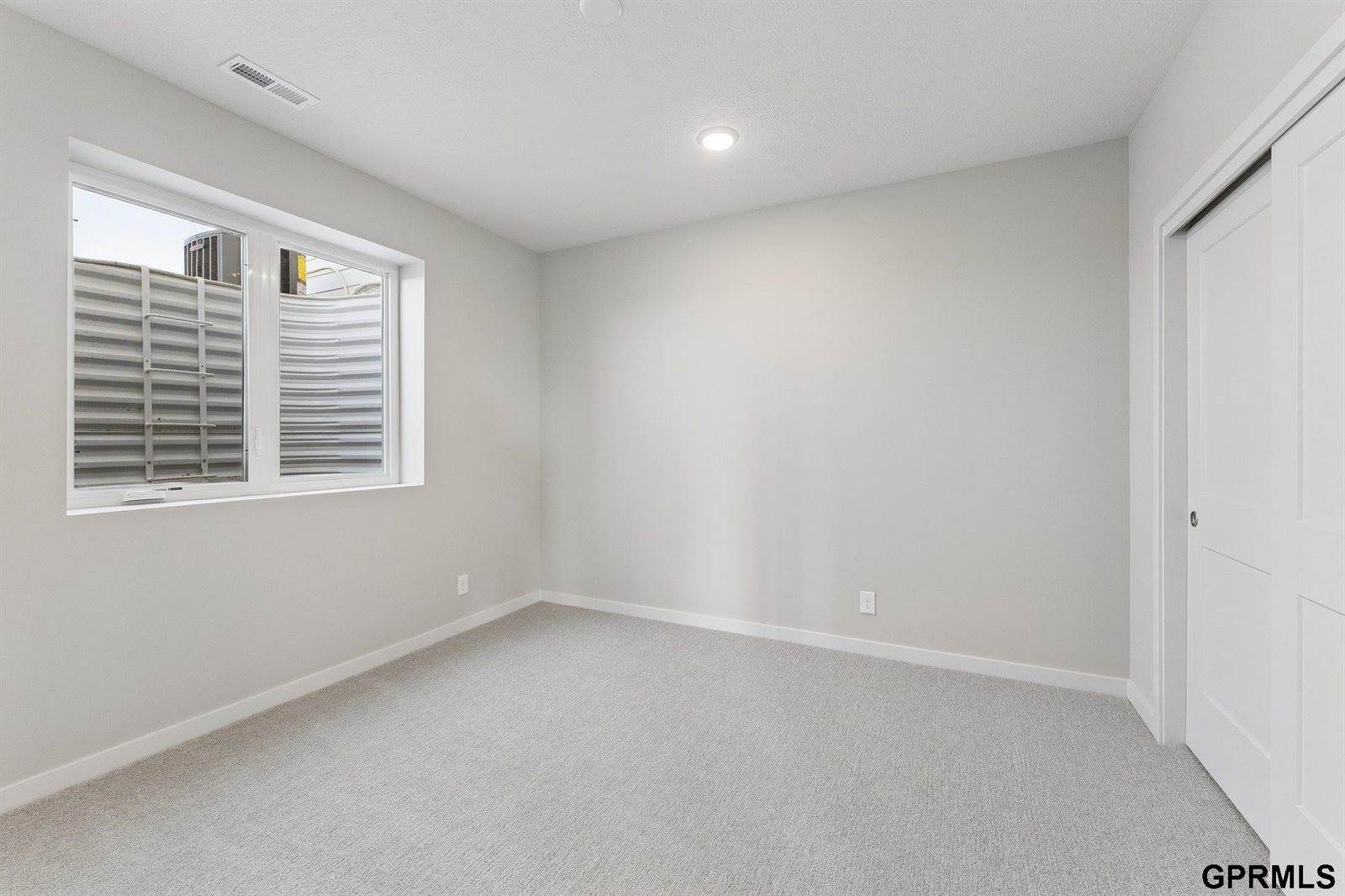 10906 South 222 Street, Gretna, NE 68028