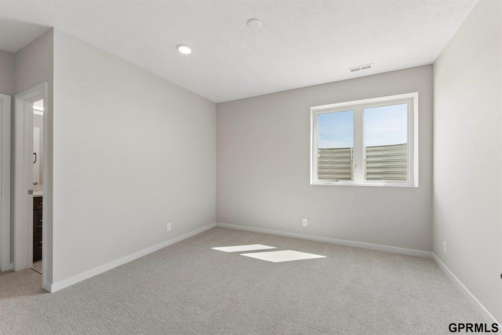 10906 South 222 Street, Gretna, NE 68028