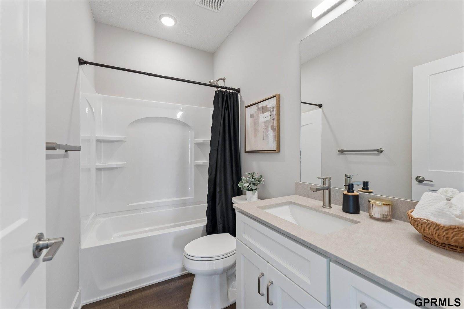 10906 South 222 Street, Gretna, NE 68028