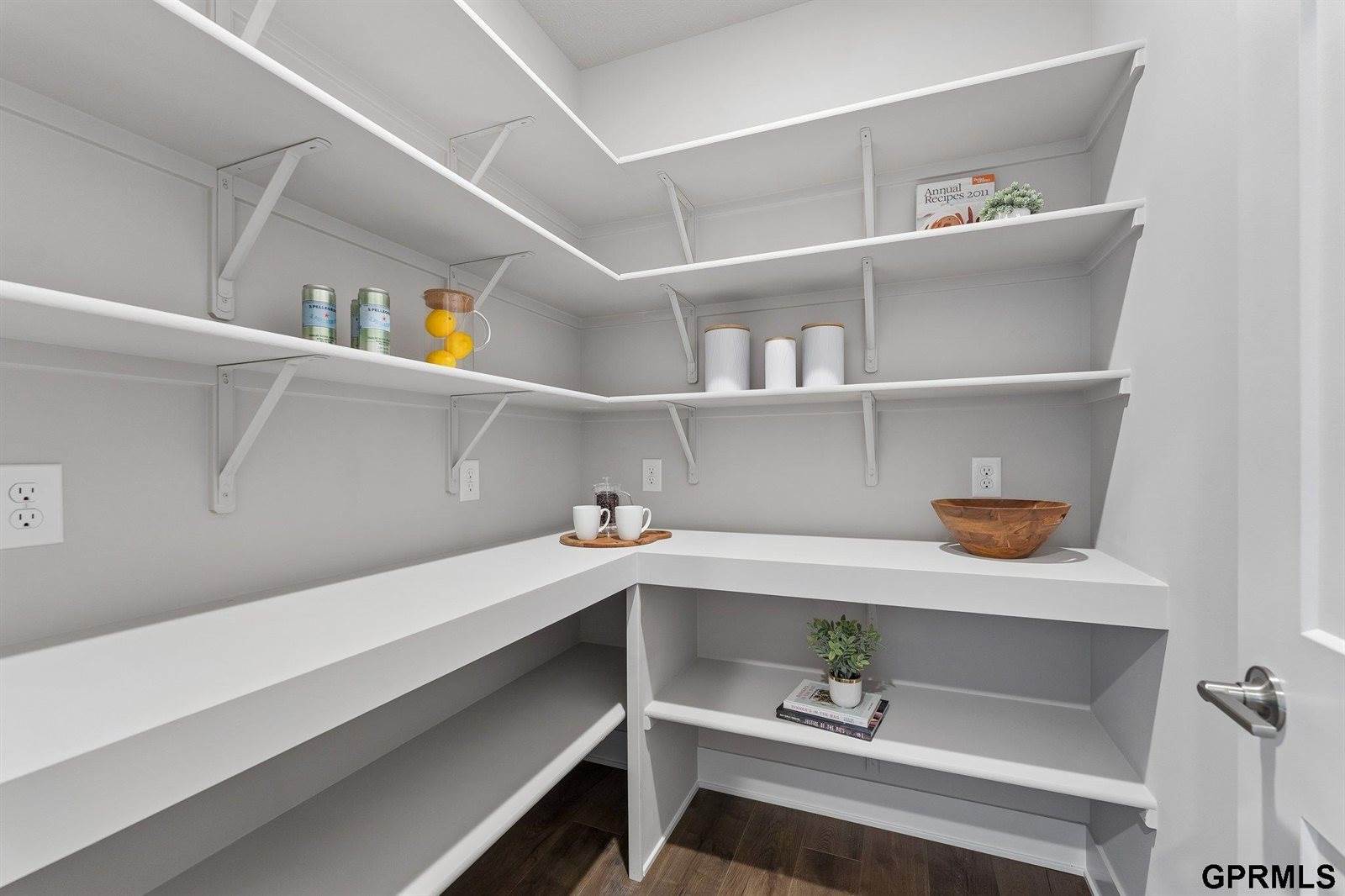 10906 South 222 Street, Gretna, NE 68028