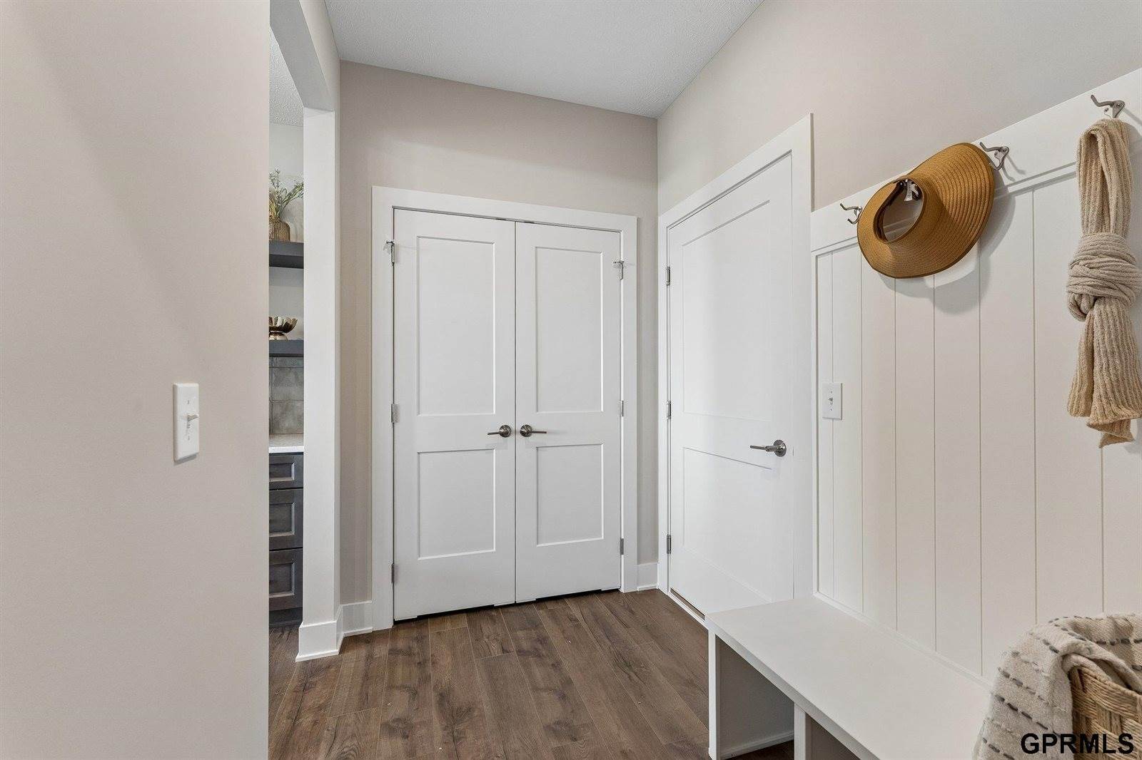 10906 South 222 Street, Gretna, NE 68028