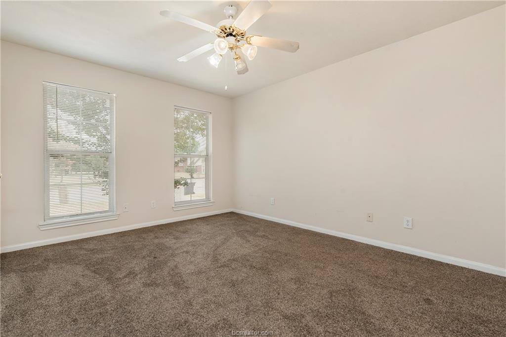 2435 Pintail Loop, College Station, TX 77845