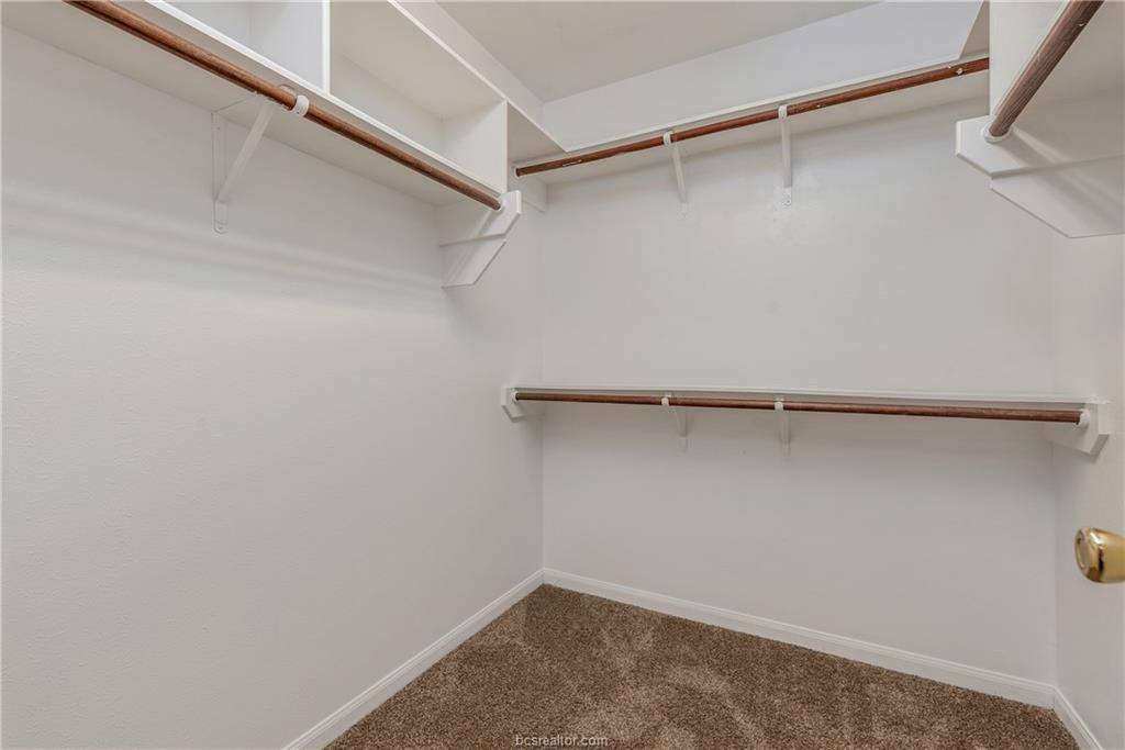 2435 Pintail Loop, College Station, TX 77845