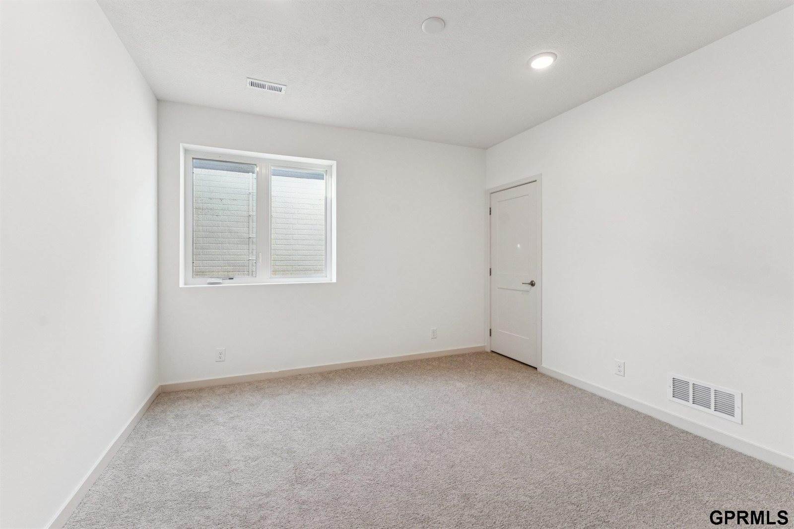 11016 South 222 Street, Gretna, NE 68028