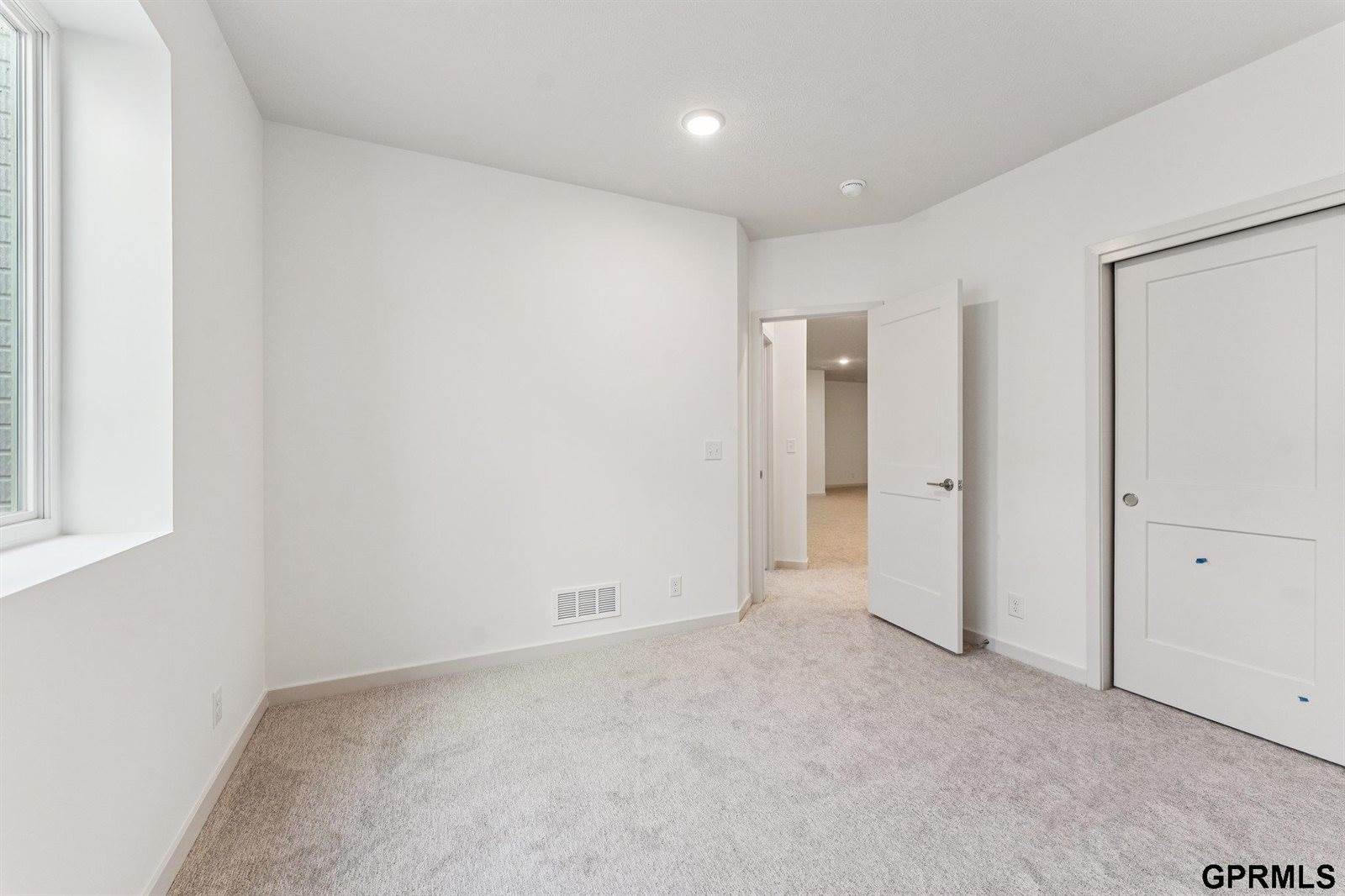 11016 South 222 Street, Gretna, NE 68028