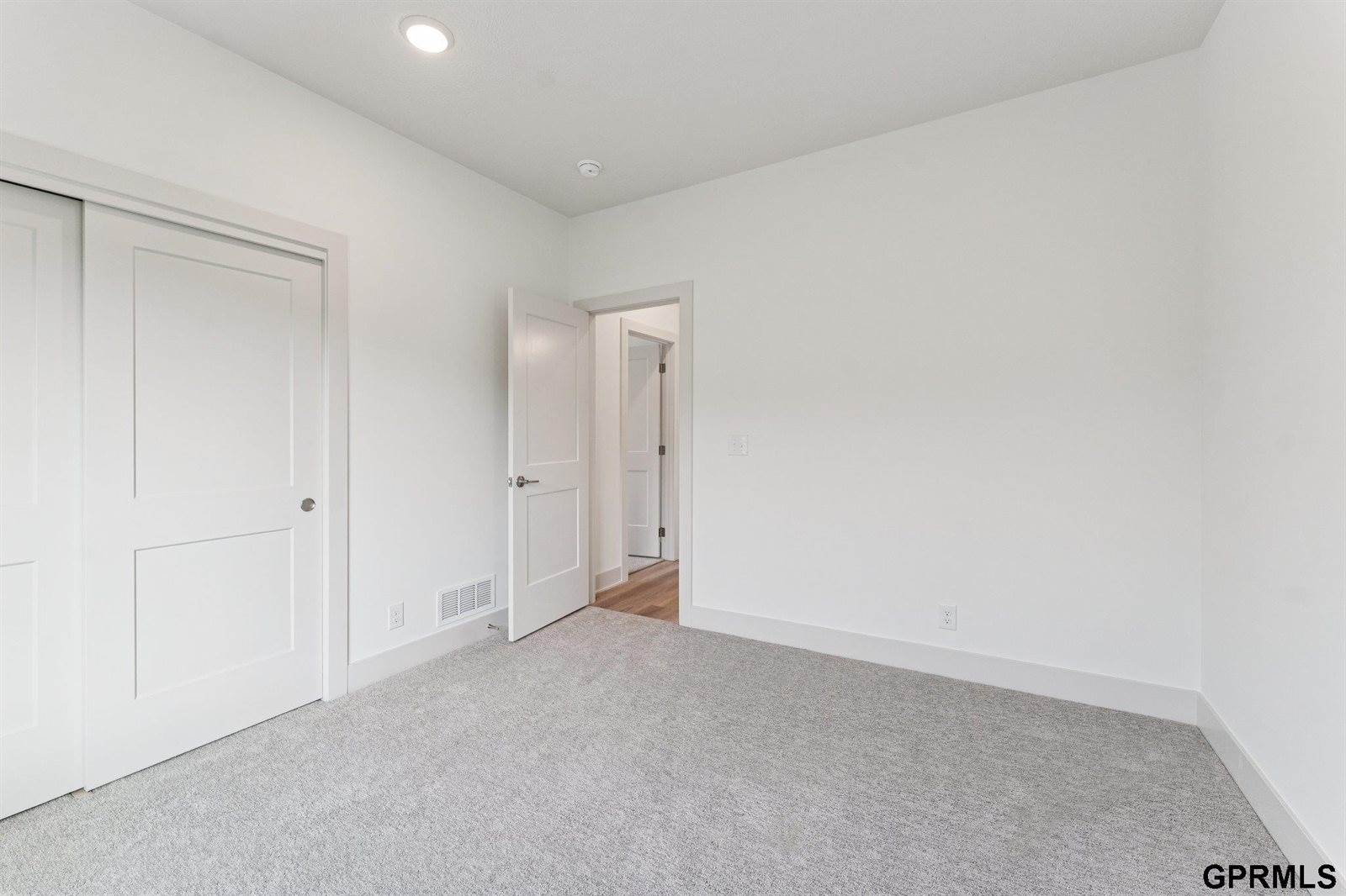 11016 South 222 Street, Gretna, NE 68028