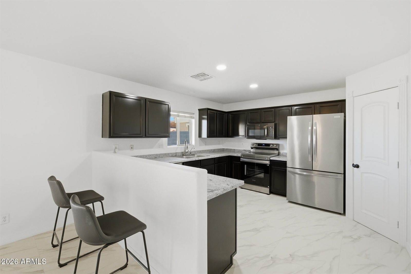 970 East Christopher Street, San Tan Valley, AZ 85140