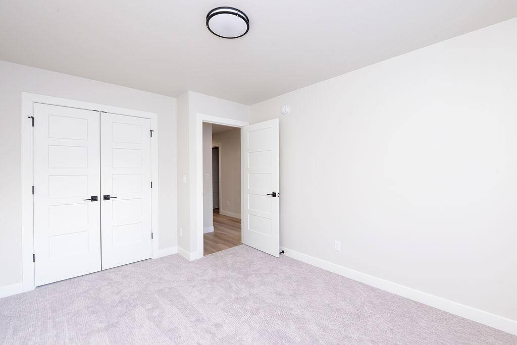 323 3rd Street, Mapleton, ND 58059