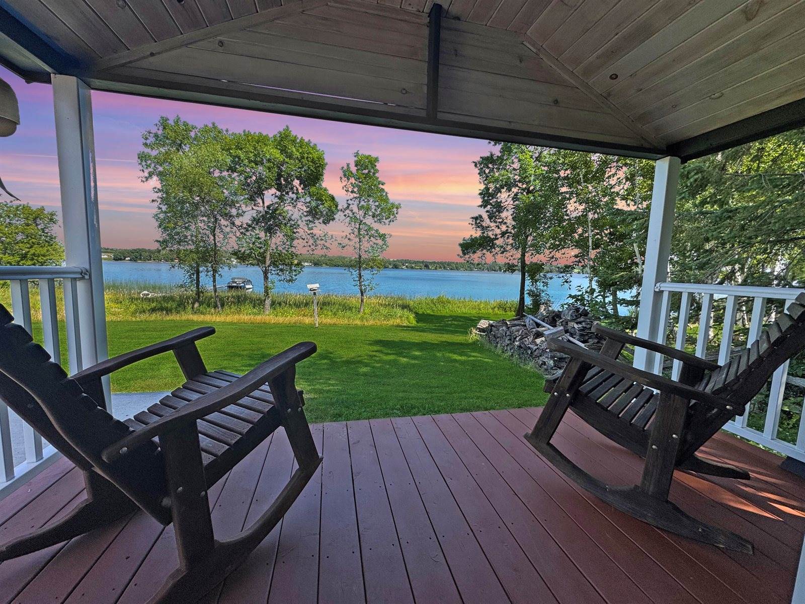 162 Island Road, Saint Agatha, ME 04772
