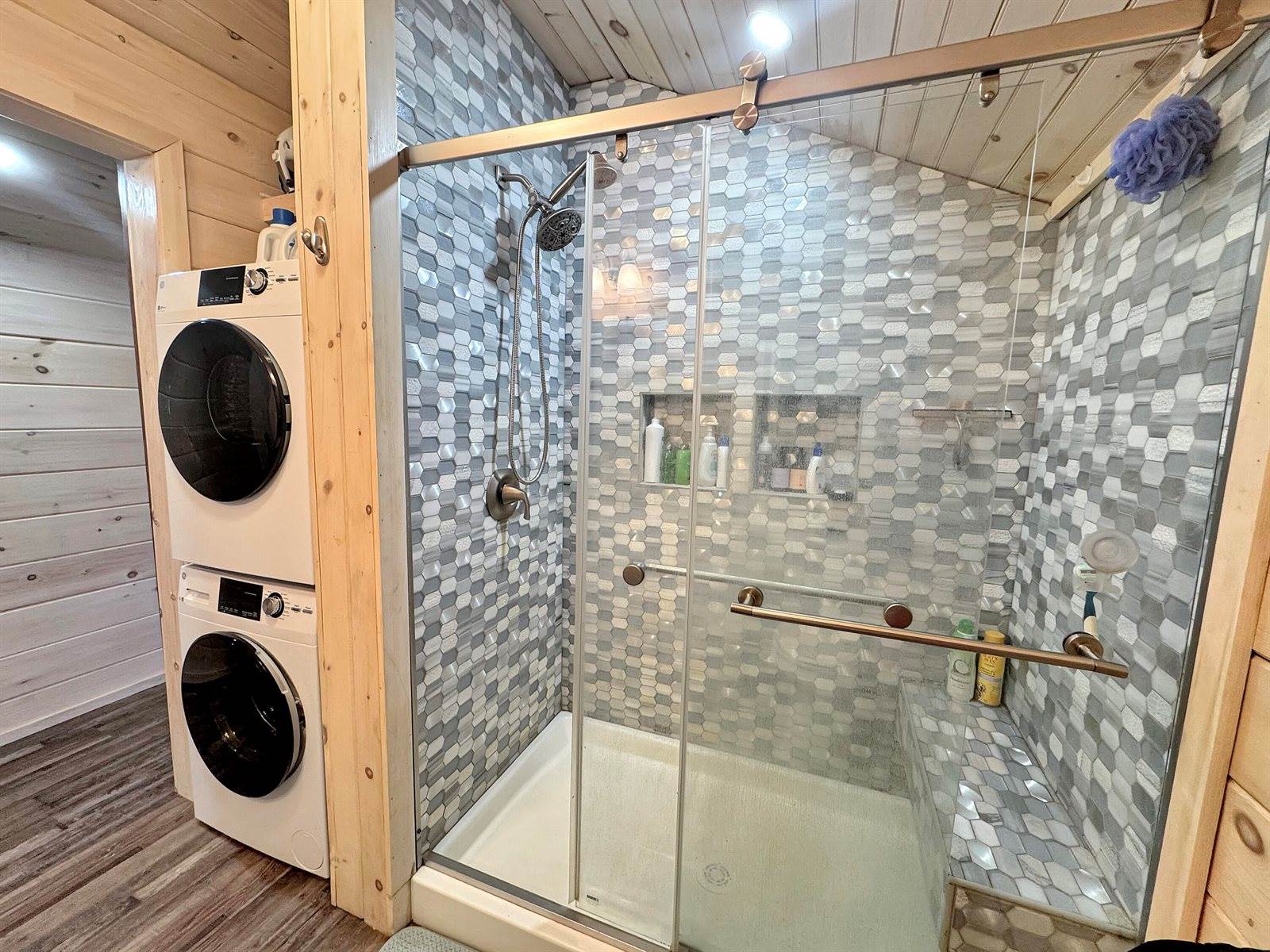 162 Island Road, Saint Agatha, ME 04772
