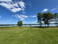 162 Island Road, Saint Agatha, ME 04772