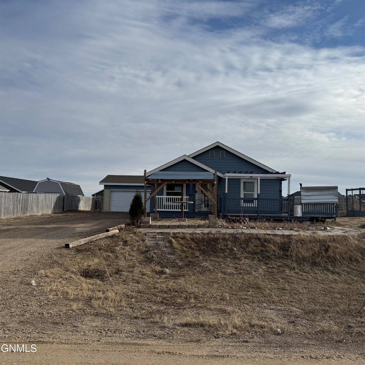 13836 Stanley Street NW, Williston, ND 58801