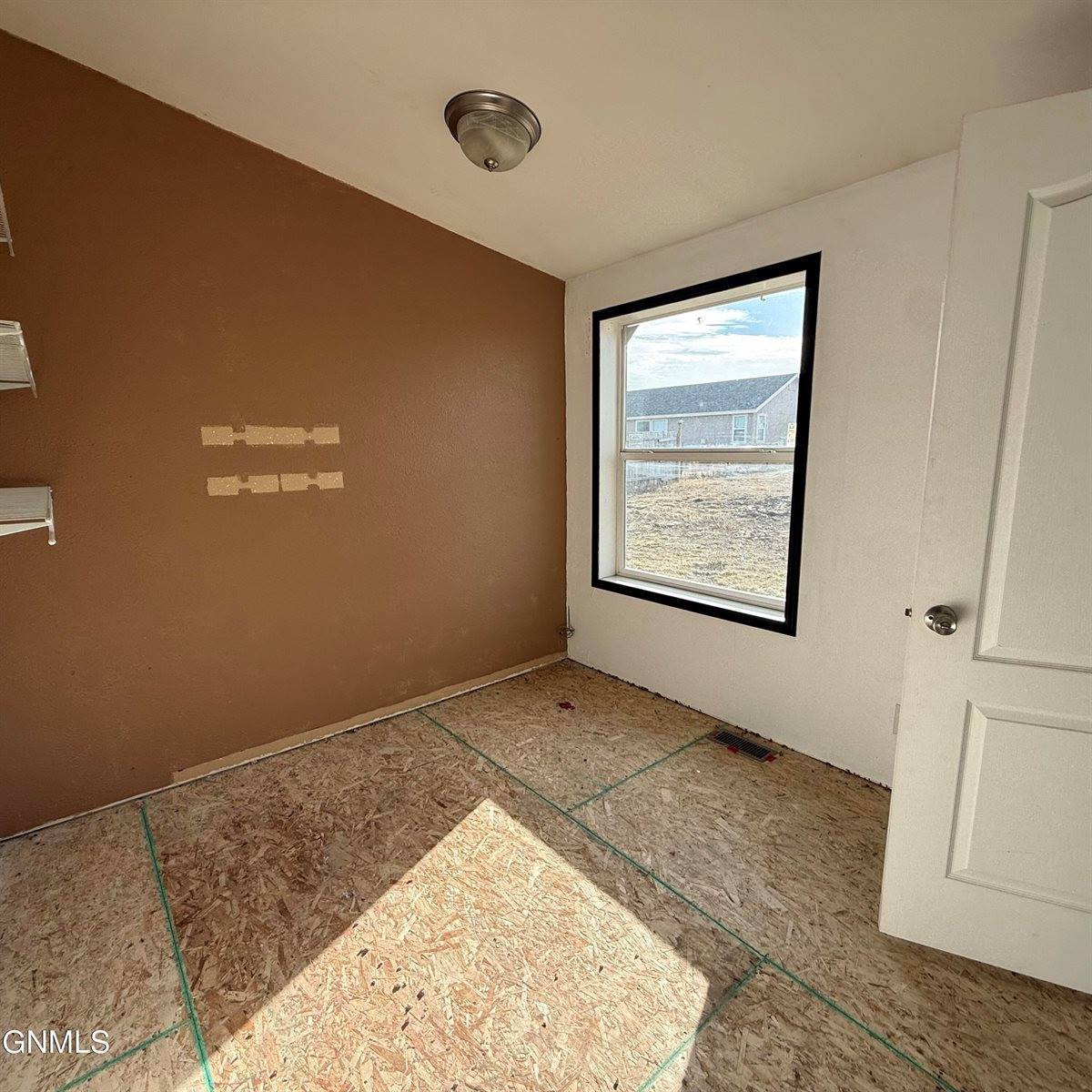 13836 Stanley Street NW, Williston, ND 58801