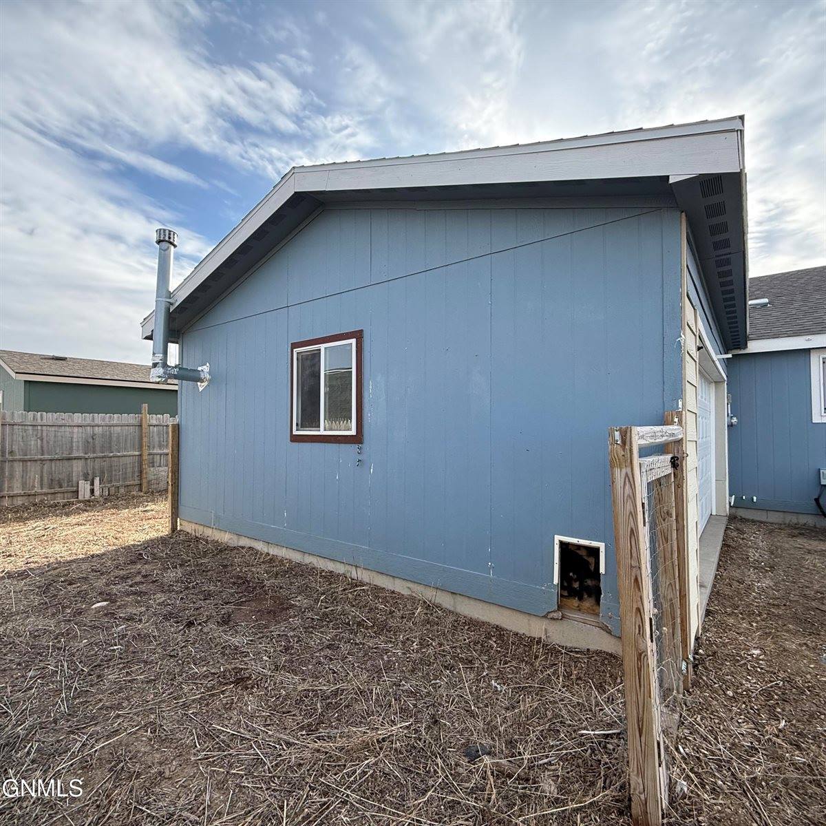 13836 Stanley Street NW, Williston, ND 58801