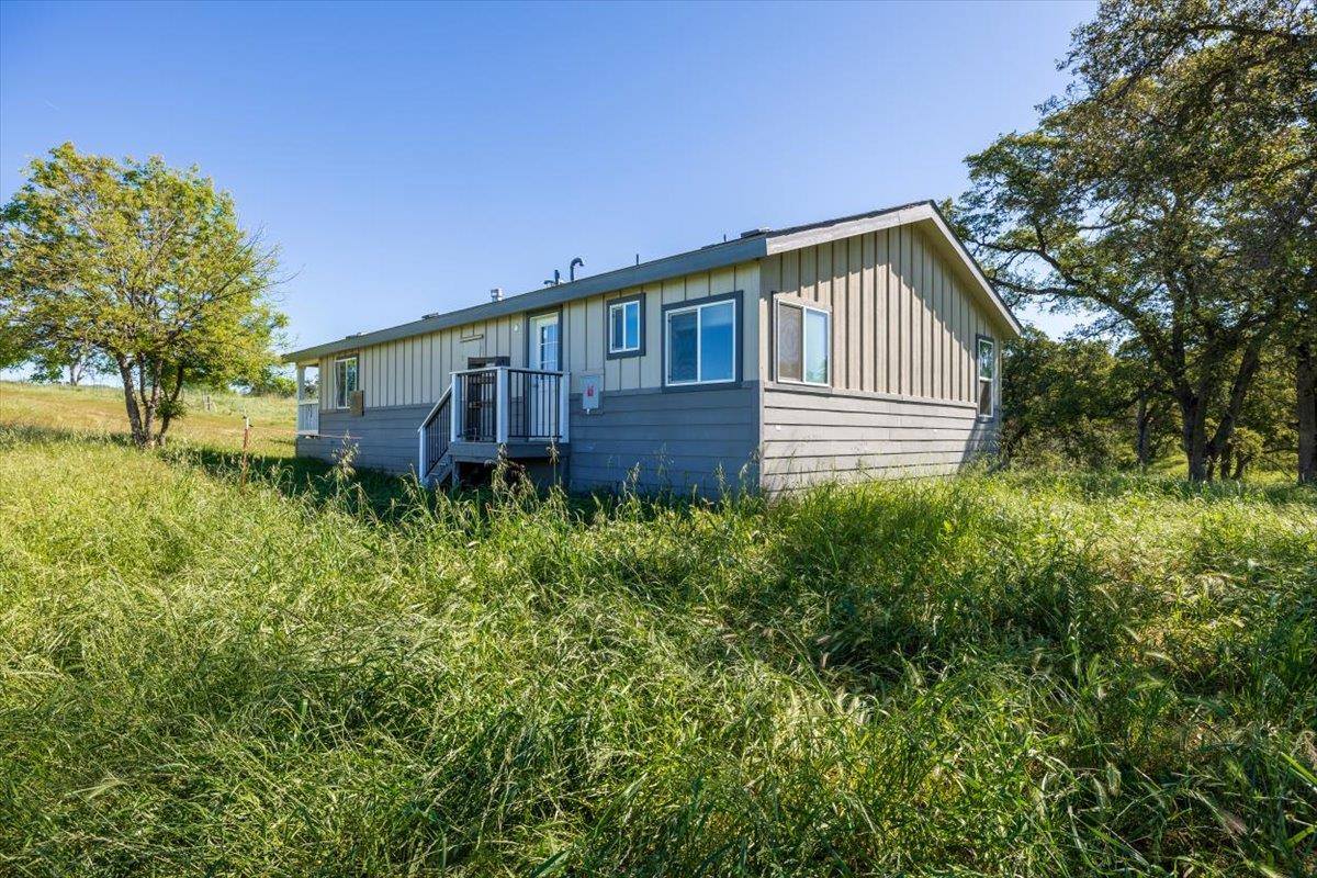 23070 Payam Place, Grass Valley, CA 95949