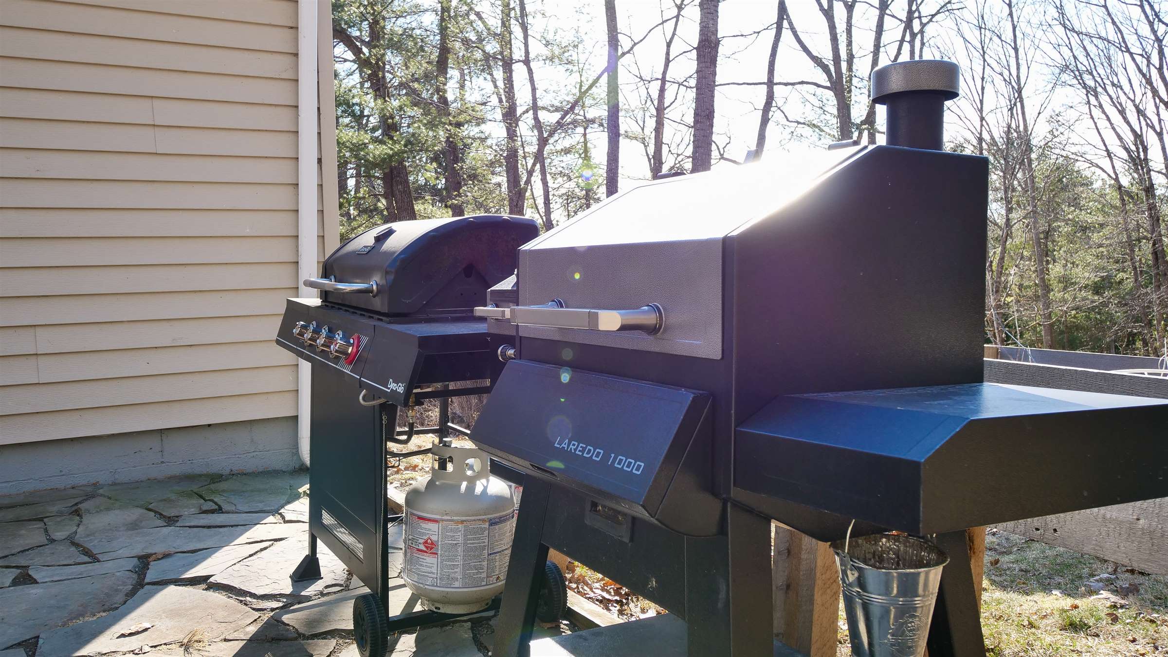 16 Gardner rd, Orono, ME 04473