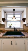 16 Gardner rd, Orono, ME 04473