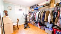 16 Gardner rd, Orono, ME 04473
