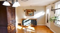 16 Gardner rd, Orono, ME 04473