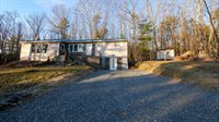 16 Gardner rd, Orono, ME 04473