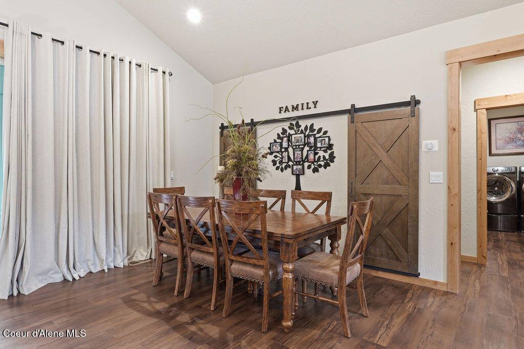 966 East Hurricane Dr, Hayden, ID 83835