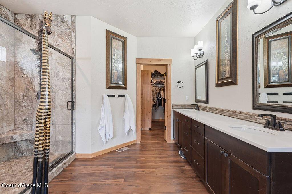 966 East Hurricane Dr, Hayden, ID 83835