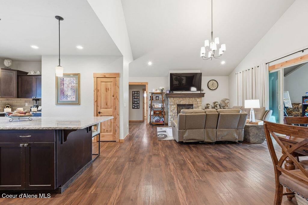 966 East Hurricane Dr, Hayden, ID 83835