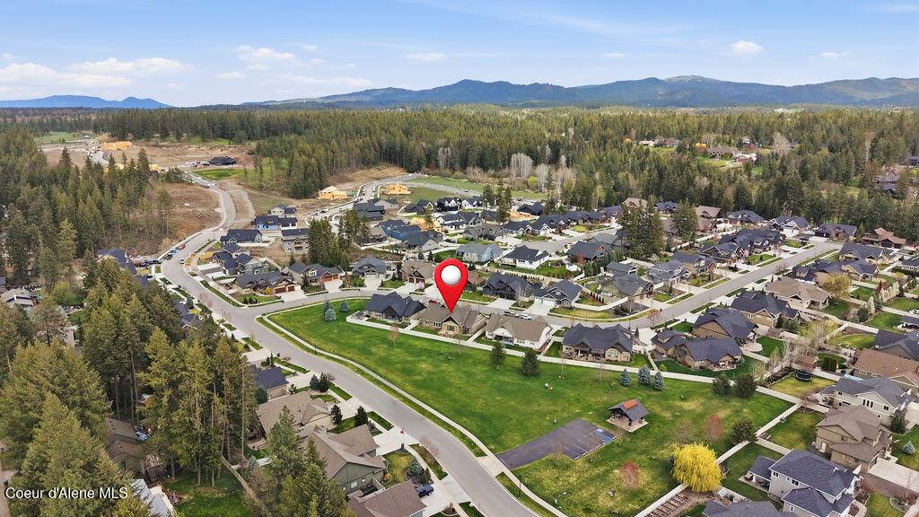 966 East Hurricane Dr, Hayden, ID 83835