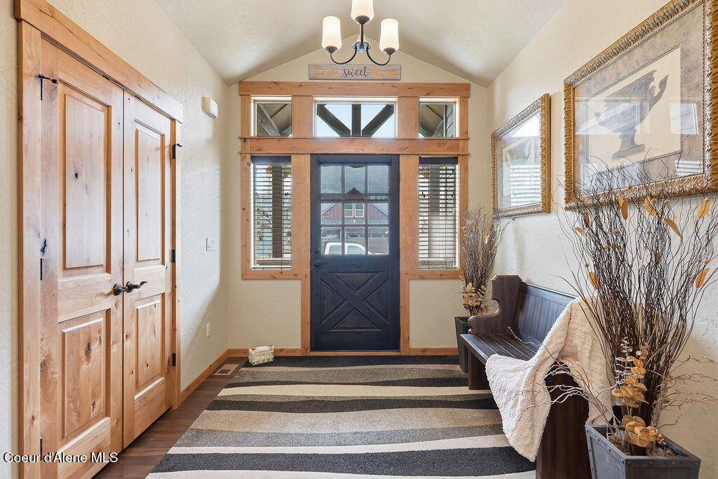 966 East Hurricane Dr, Hayden, ID 83835