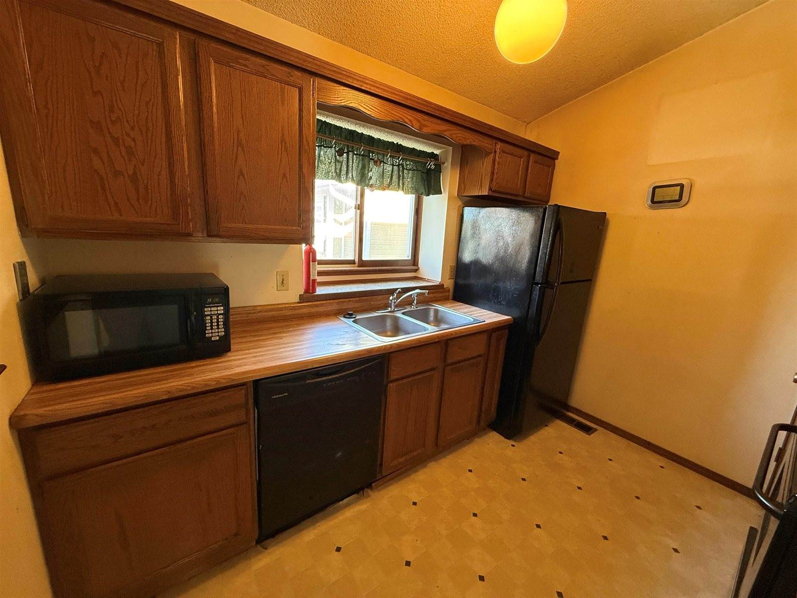 3210 South Handley St, Wichita, KS 67217